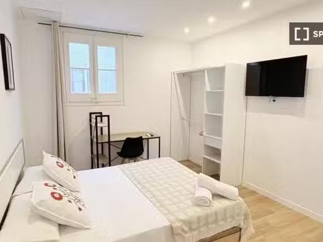 Habitación en piso compartido en barcelona