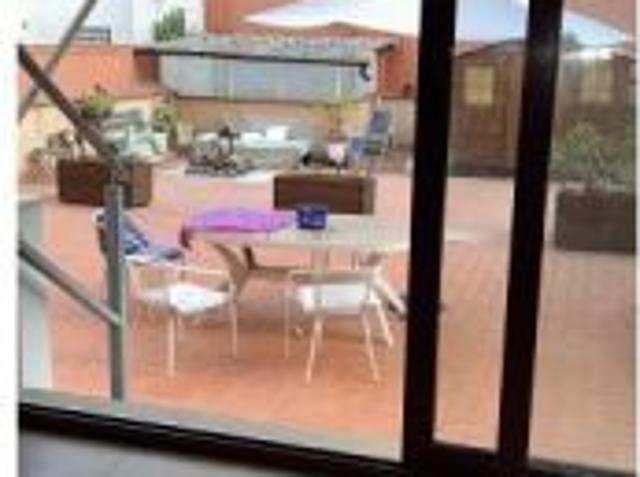 Habitación en piso compartido en barcelona