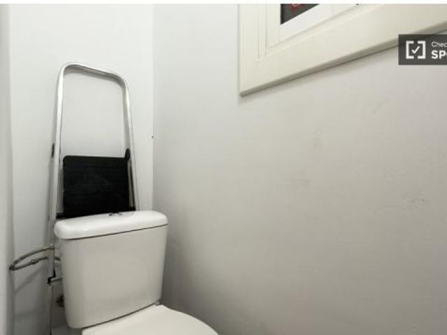 Habitación en piso compartido en barcelona