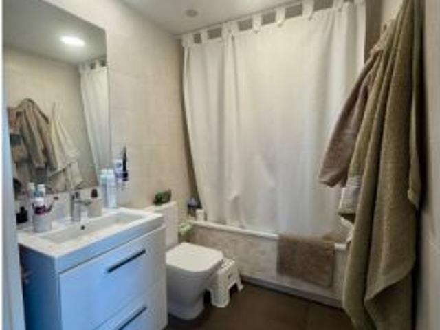 Habitación en piso compartido en barcelona