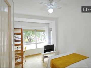 Habitación en piso compartido en Cartagena, Murcia