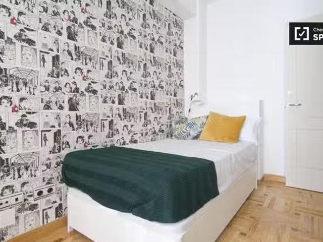 Habitación en piso compartido en Castilla, Madrid