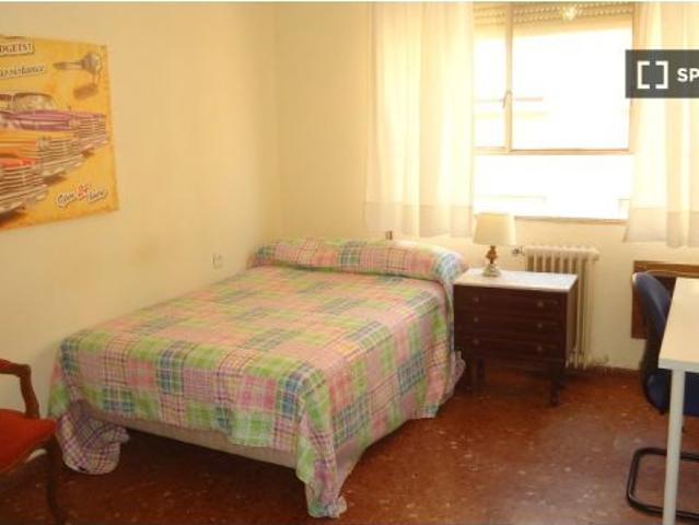 Habitación en piso compartido en Córdoba