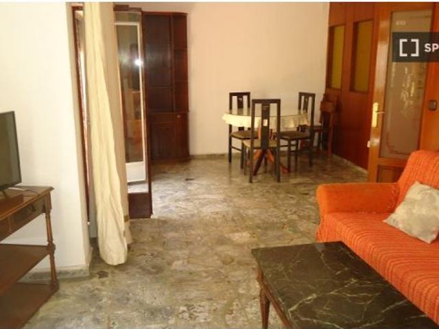 Habitación en piso compartido en Córdoba