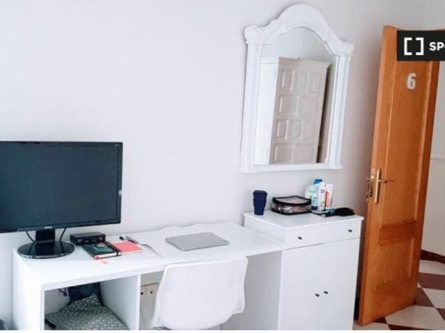 Habitación en piso compartido en Córdoba