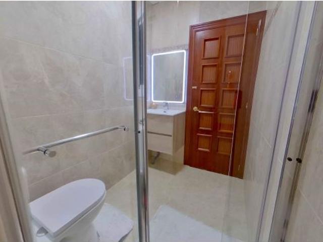 Habitación en piso compartido en el centro de Alicante