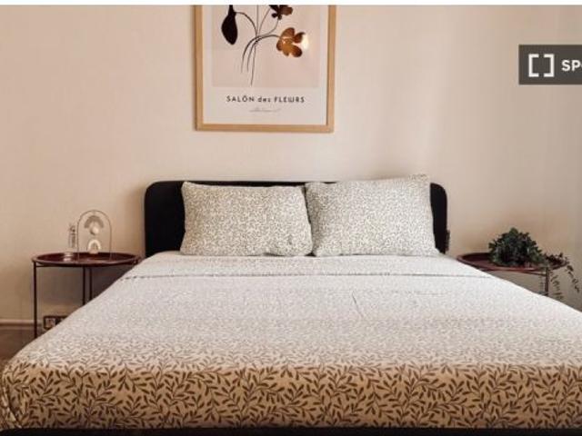 Habitación en piso compartido en Granada