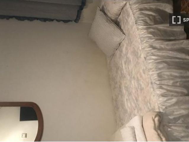 Habitación en piso compartido en L' Hospitalet de Llobregat