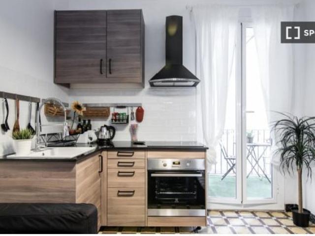 Habitación en piso compartido en L' Hospitalet de Llobregat