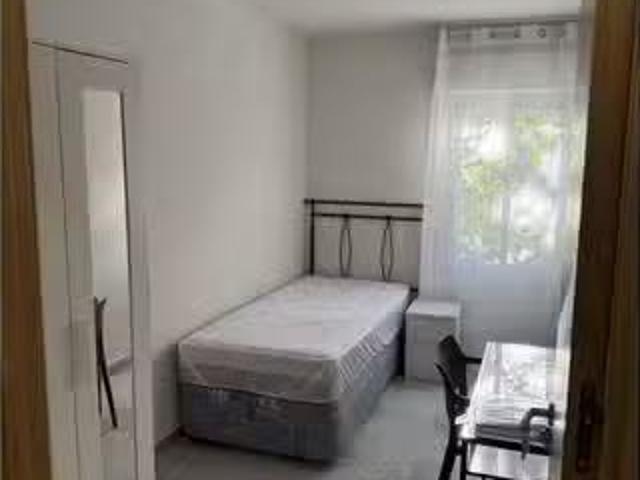 Habitación en piso compartido en Leganés
