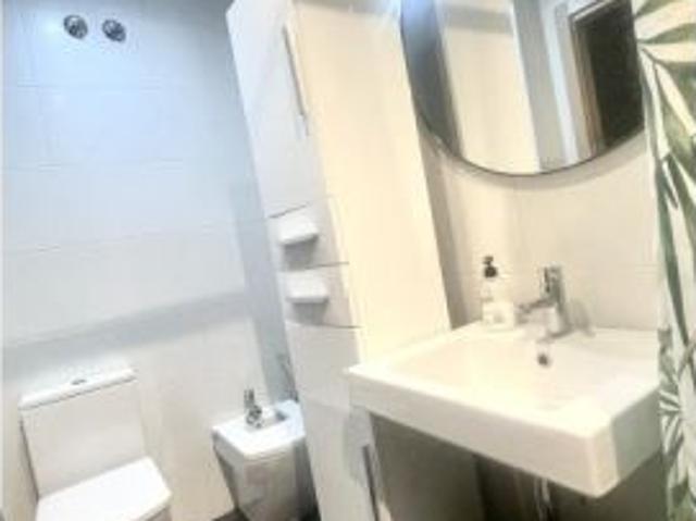Habitación en piso compartido en Lutxana Enekuri