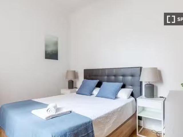 Habitación en piso compartido en madrid