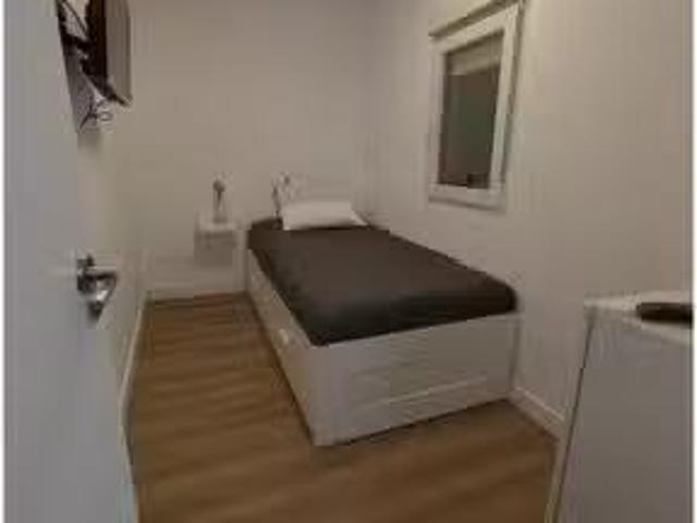 Habitación en piso compartido en madrid