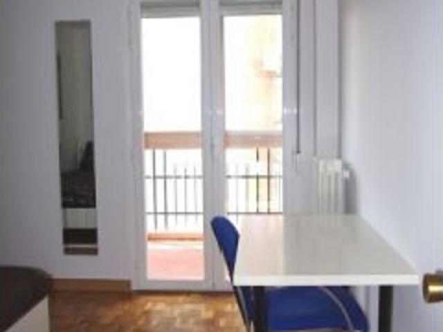 Habitación en piso compartido en madrid