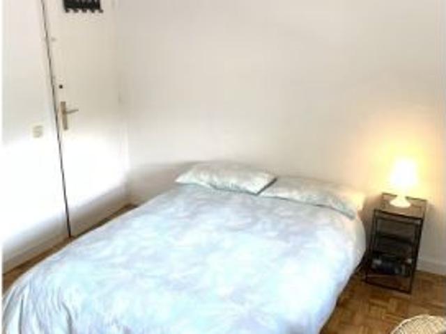 Habitación en piso compartido en madrid
