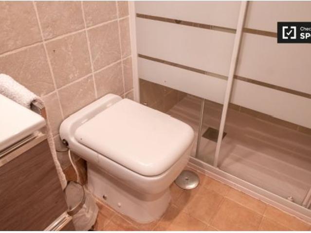Habitación en piso compartido en madrid