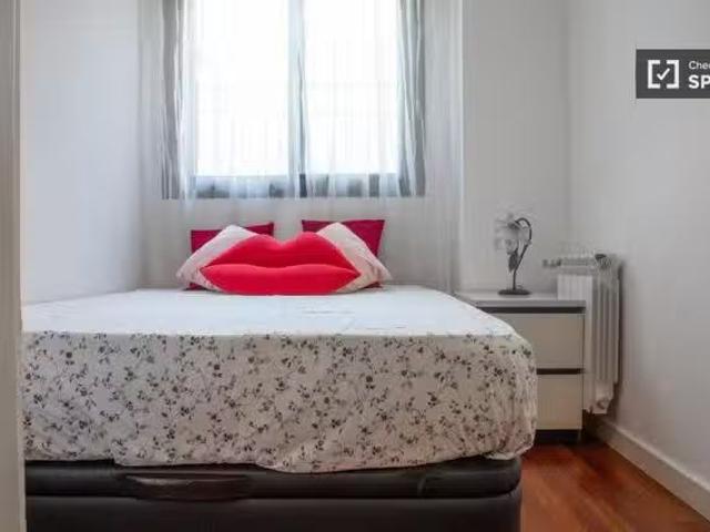 Habitación en piso compartido en madrid