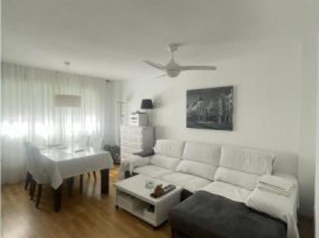 Habitación en piso compartido en madrid