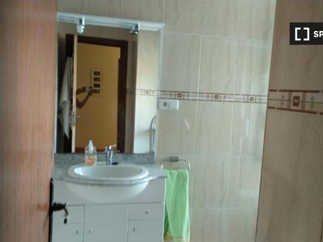 Habitación en piso compartido en madrid