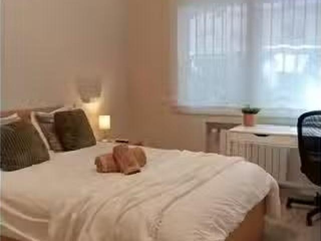 Habitación en piso compartido en madrid