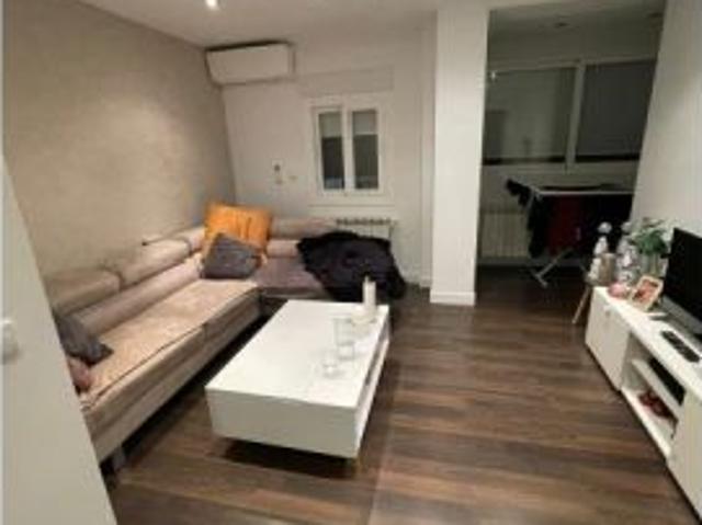 Habitación en piso compartido en madrid