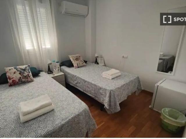 Habitación en piso compartido en Málaga
