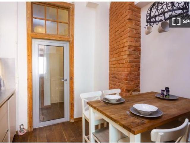 Habitación en piso compartido en Riga