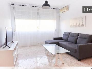 Habitación en piso compartido en Rochelambert, Sevilla