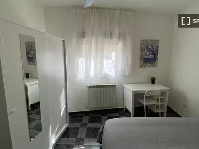 Habitación en piso compartido en San Isidro, Madrid