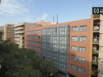 Habitación en piso de 3 dormitorios en Gràcia, Barcelona