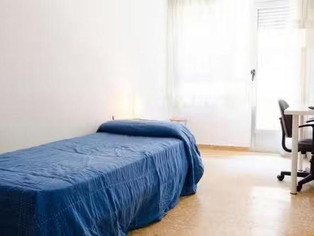 Habitación en Plaça del Poeta Vicente Gaos, Vega Baixa