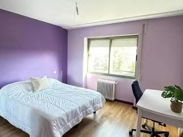 Plaza de las Nieves, Paseo Belén