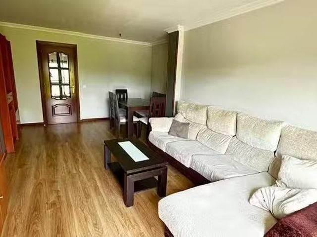 Habitación en Plaza Nieves, Belen Pilarica