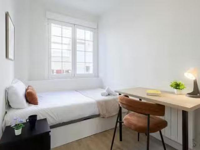Habitación en Plaza de la Condesa de Gavia, Tetuán