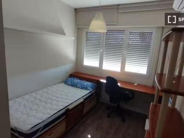 Habitación en Pozuelo de Alarcón, Madrid, gastos incluidos