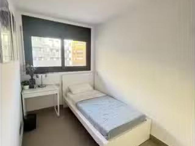 Habitación en Provençals del Poblenou, Barcelona