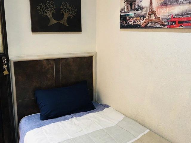 Habitación en renta para señorita profesionista en Loma Dorada