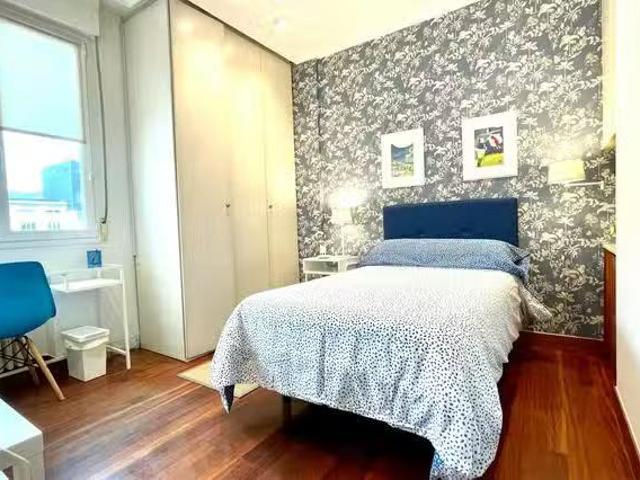 Habitación en Rodríguez Arias kalea, Indautxu