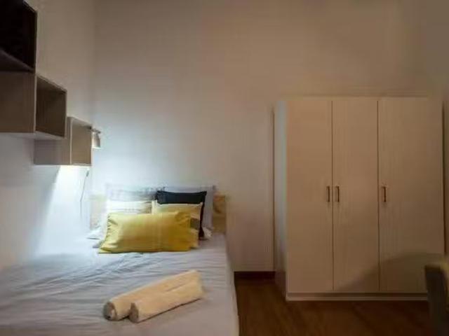 Habitación en Ronda de Sant Pere, Dreta de l'Eixample