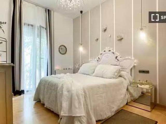 Habitación en San Ildefonso, Granada