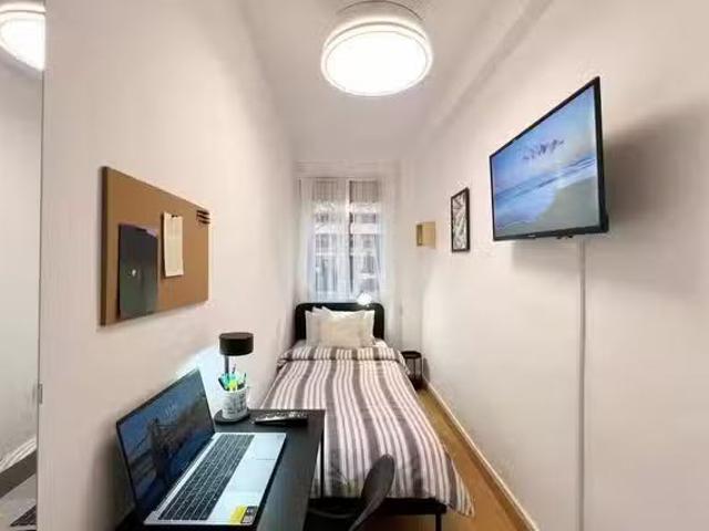 Habitación en Spain