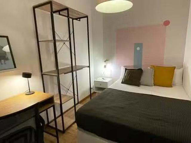 Habitación en Travessera de les Corts