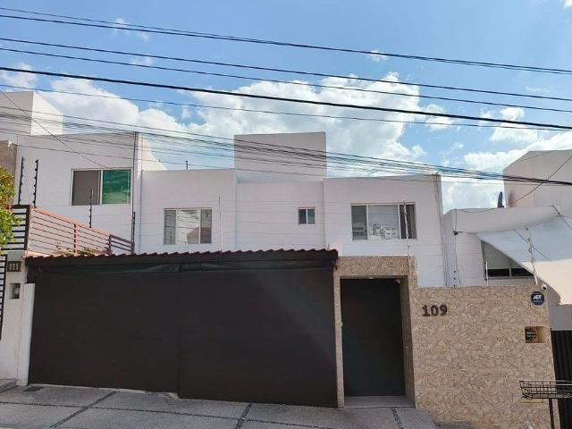 Habitación en ubicación privilegiada