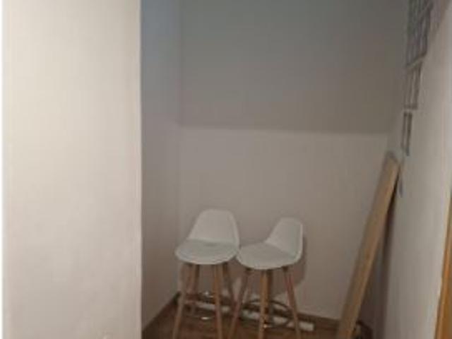 Habitación en un apartamento compartido de 1 dormitorio en alquiler en Palos de Moguer