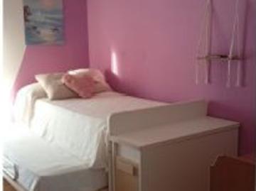 Habitación en un apartamento compartido de 1 dormitorio en alquiler en Santa Clara, todos los gastos