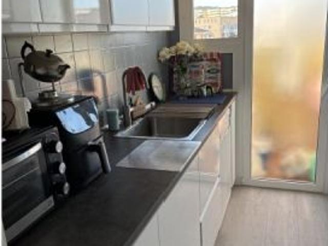 Habitación en un apartamento compartido de 1 dormitorio en alquiler en Sitges