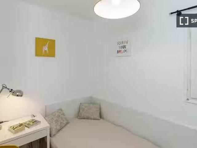Habitación en un piso compartido, Collblanc, Barcelona