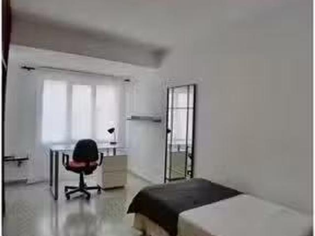 Habitación en un piso compartido de 4 habitaciones, Alicante