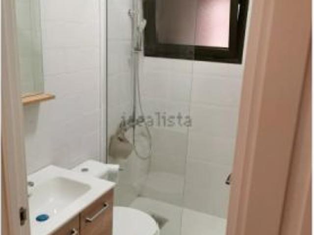 Habitación en un piso compartido de 4 habitaciones en alquiler en Casablanca I