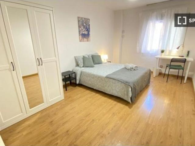 Habitación en un piso compartido de 4 habitaciones en alquiler en el Casco Histórico de Vallecas, id